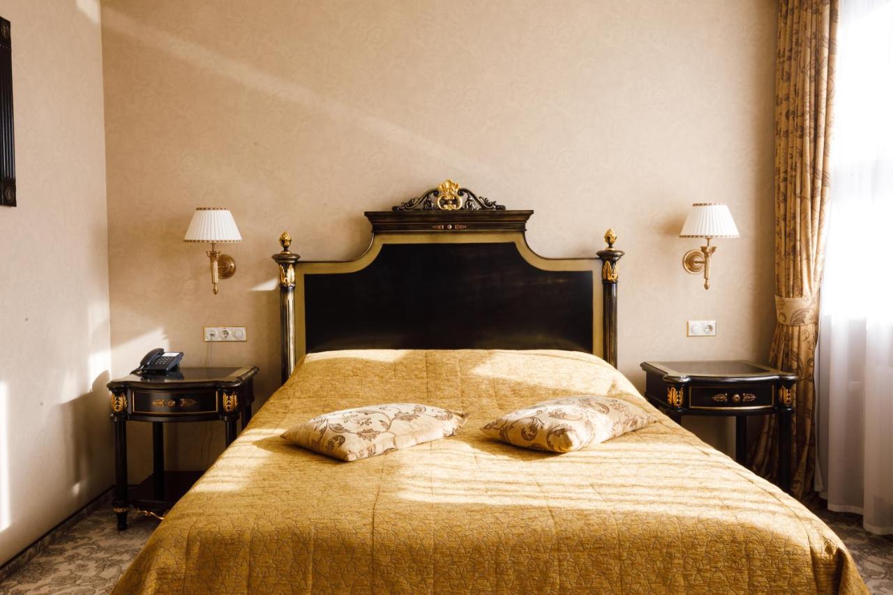 Axelhof Boutique Hotel Dnipro Ngoại thất bức ảnh
